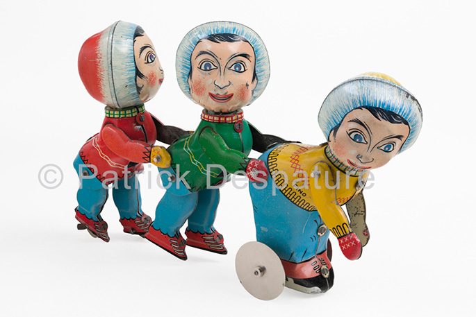Mes jouets sports d'hiver, Patrick Desparture Collection, Three skaters