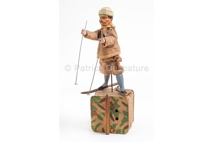 Mes jouets sports d'hiver, Patrick Desparture Collection, Skier with a concertina