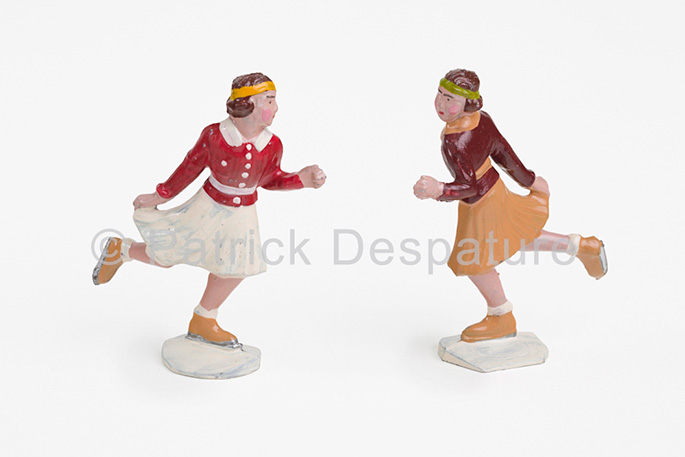 Mes jouets sports d'hiver, Patrick Desparture Collection, Female skaters