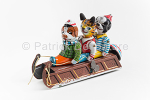 Mes jouets sports d'hiver, Patrick Despartures Collection, Chiots et chaton sur une luge