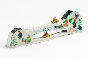 Mes jouets sports d'hiver, Patrick Despartures Collection, Glissade sur les montagnes