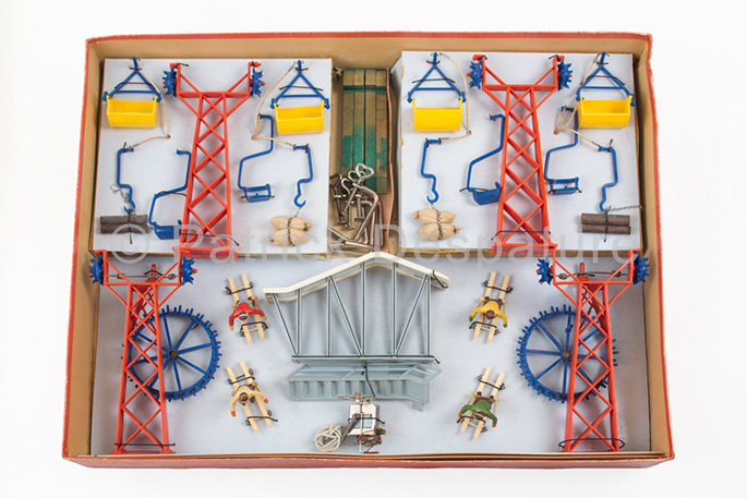 Mes jouets sports d'hiver, Patrick Desparture Collection, Lasso toy rope railway